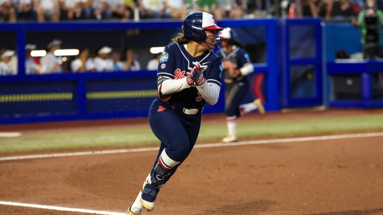 Persy Llamas named top-10 first baseman by Softball America