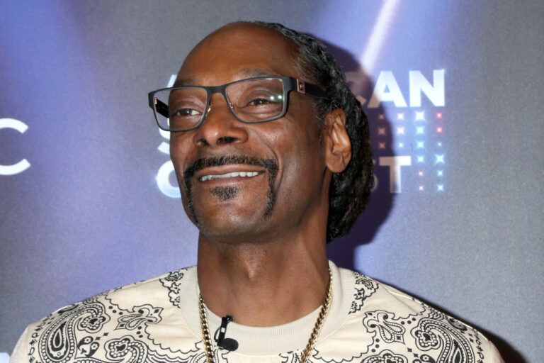 The Stingray SEC Morning Show: Does Snoop Dog always smell like weed?
