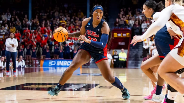 Cotie McMahon Named Finalist for 2026 Gillom Trophy