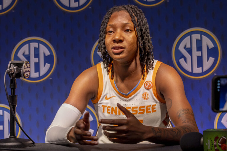 Boom! First domino falls in college basketball portal. Tennessee starter Talaysia Cooper is an Ole Miss Rebel