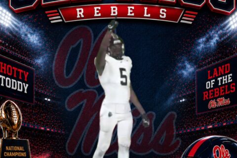 Ole Miss offers Wetumpka tight end