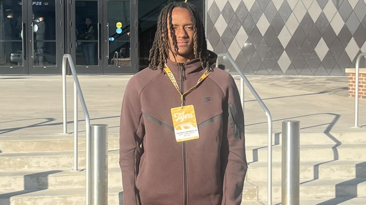 Rebs make top five for Chicago DB