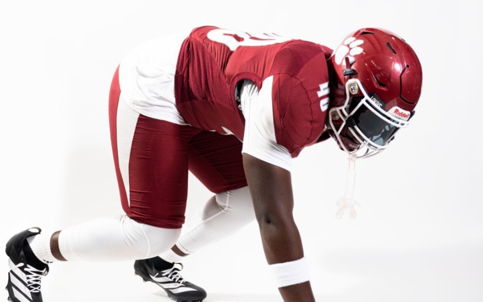 Ole Miss football preps for big official visit weekend, visitors arrive Friday