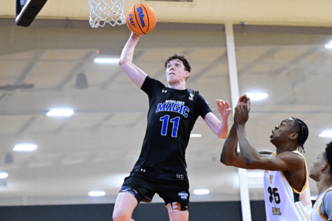 Four-star small forward sets official visit