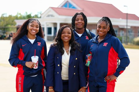 Coach Yo’ to hold open practice